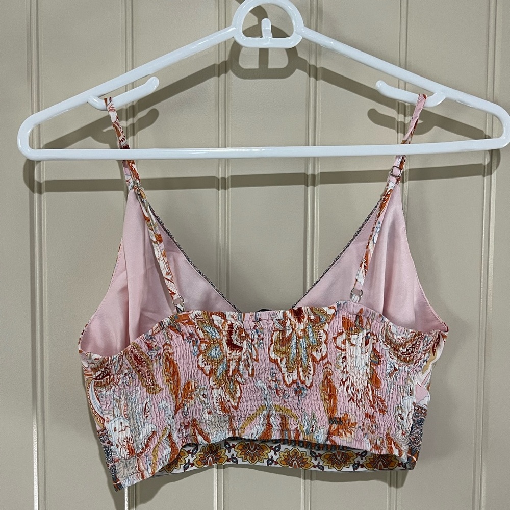 Vici Cancun Printed Bra Top & Belted Wide Leg Pant Set - Picture 3 of 8